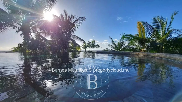 BELLE VUE HAREL – Island View Home – 4 Bedrooms