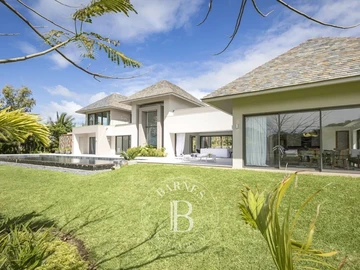 4 Bedroom Villa