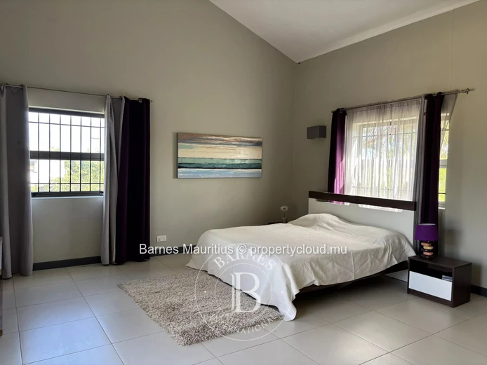 Beau Vallon - Residential complex - 1 house and 4 flats