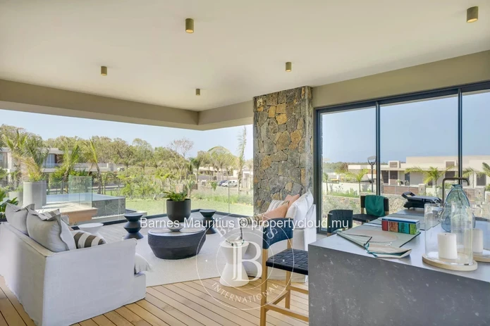 ANAHITA RESORT - New villa on a golf course with partial sea view - 4 bedrooms