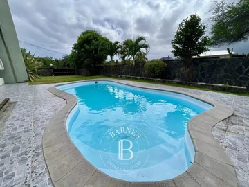 4 Bedroom Townhouse, Duplex