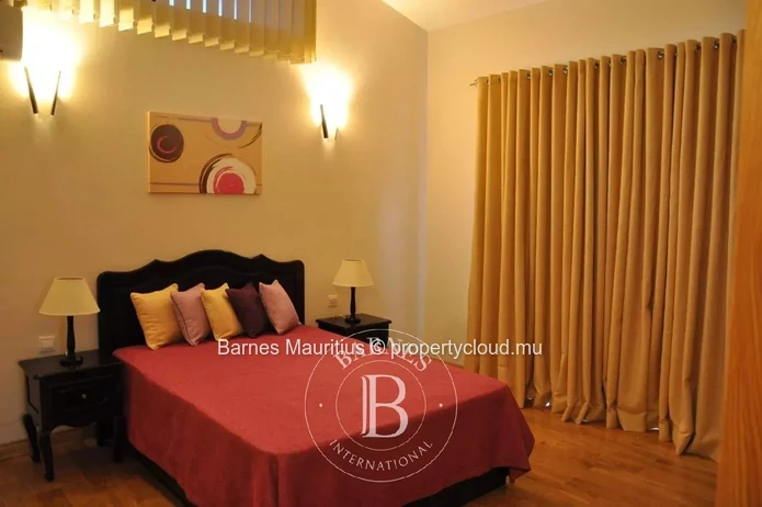 RIVIERE NOIRE - Duplex with mountain view - 4 bedrooms