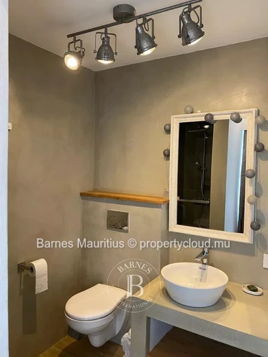 Grand Baie - Seafront Penthouse With 4 Bedrooms