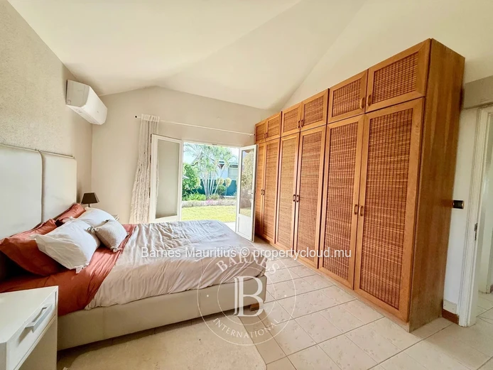 RIVIÈRE NOIRE - Exceptional Villa - 4 Bedrooms