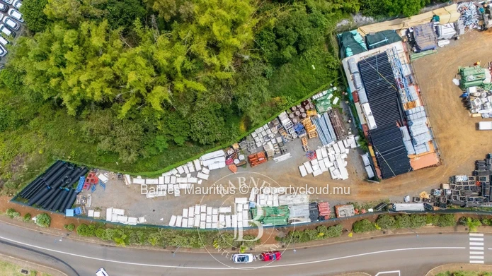 BAGATELLE - Terrain commercial à vendre - 2 531 m²