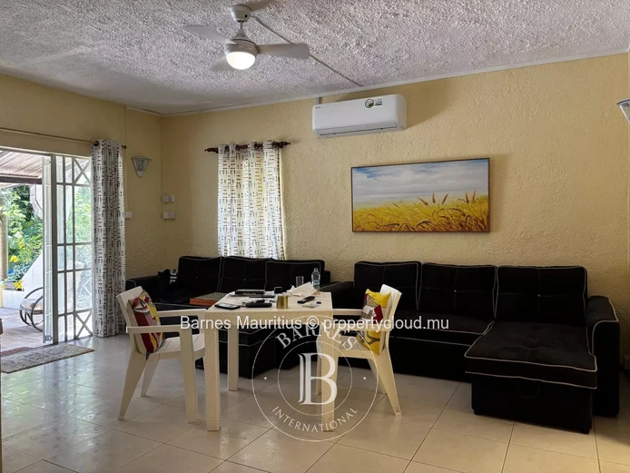 BLUE BAY - Villa with Swimming Pool - 3 Bedrooms