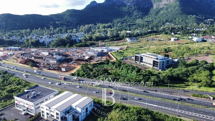 BAGATELLE - Terrain commercial à vendre - 2 531 m²