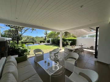 4 Bedroom Villa