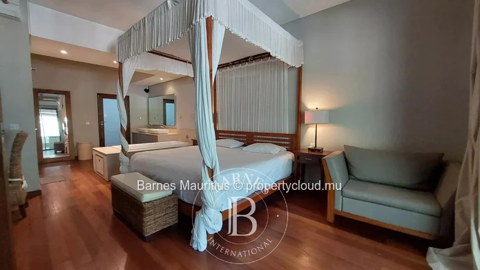 BAIN BOEUF - Superbe Appartement - 3 Chambres