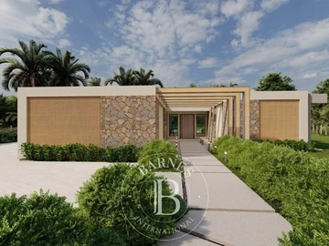 4 Bedroom Villa