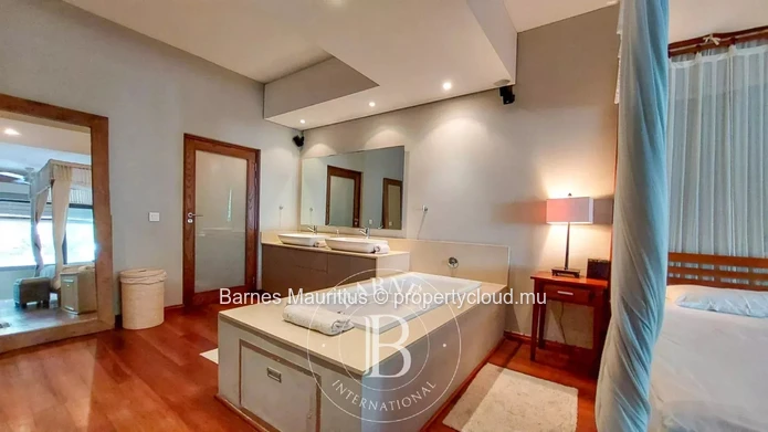 BAIN BOEUF - Superbe Appartement - 3 Chambres