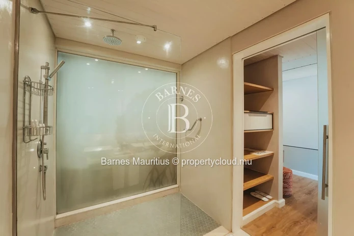 HAUTE RIVE - Beachfront hotel suites