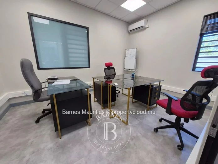 CUREPIPE - Office - 24 m²