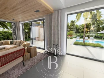 6 Bedroom Villa