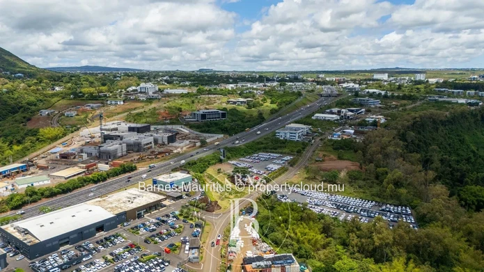 BAGATELLE - Terrain commercial à vendre - 2 531 m²