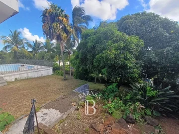 4 Bedroom Apartment