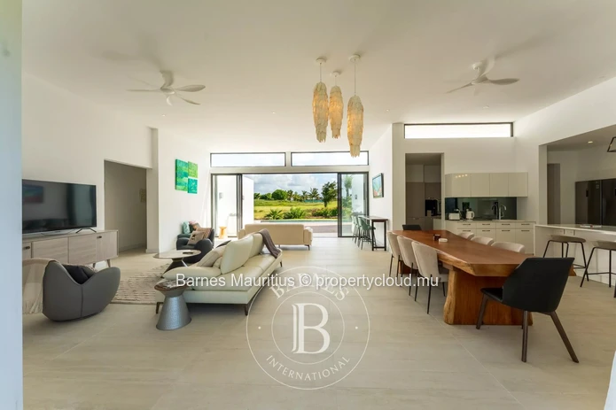 HAUTE RIVE - Golf-Front Villa - 4 Bedrooms