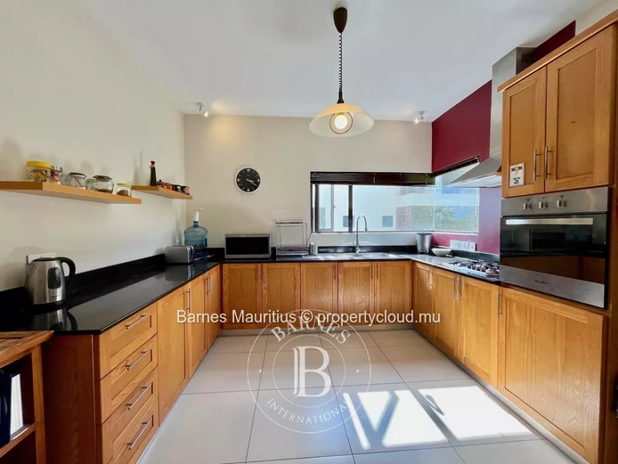 Appartement de 2 chambres au centre de Rivière Noire