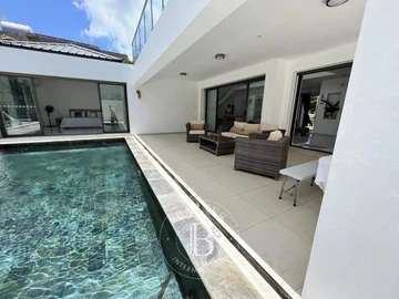 4 Bedroom Villa