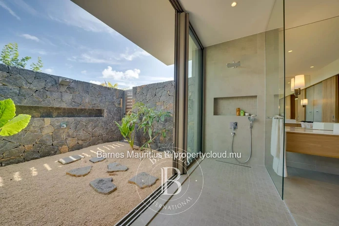 BEAU CHAMP - High end villa in a golf domain - 4 bedrooms