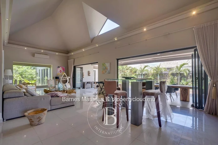 GRAND BAIE - Villa haut de gamme - 5 chambres
