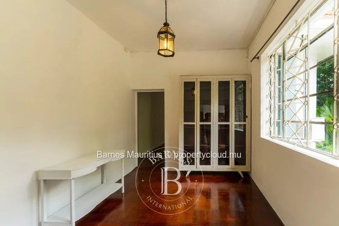 MOKA – Large Family House for Sale – 5 Bedrooms