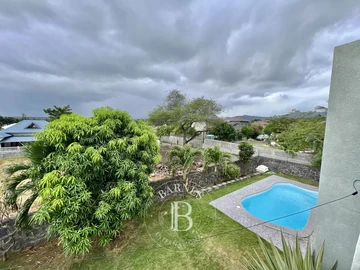 4 Bedroom Townhouse, Duplex