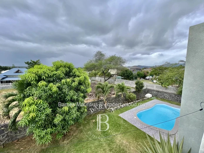 TAMARIN - Duplex in a Serene Area - 4 Bedrooms