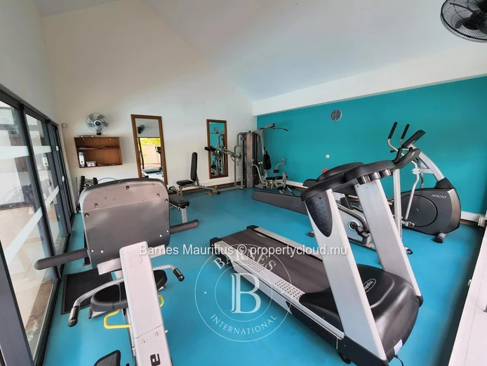 PHOENIX - Beautiful Modern Apartment for Sale - 3 Bedrooms