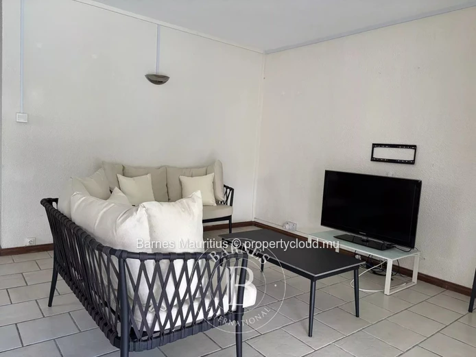 BLUE BAY - 2 Bungalow with swimming pool - 8 bedrooms