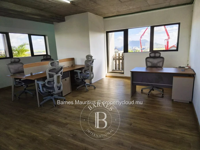 MOKA / HELVETIA  -  Bureau  avec véranda en location -  52,71  m2