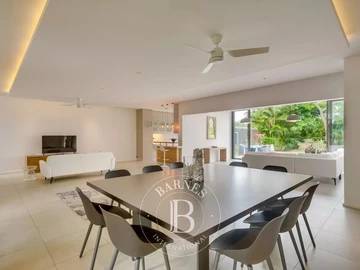 4 Bedroom Villa