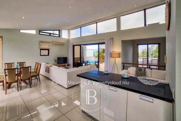 RIVIERE NOIRE - Penthouse vue mer - 4 chambres