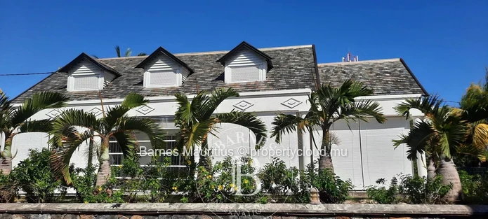 Pointe aux Canonniers - Villa avec accès privé à la plage - 2 Chambres