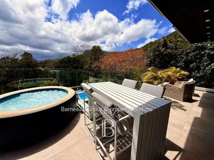 LA GAULETTE - Exceptional Villa - 3 Bedrooms