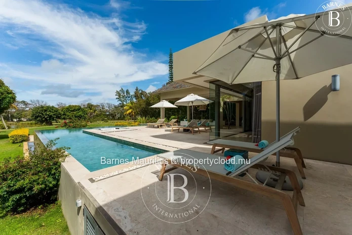 ANAHITA RESORT – Exceptional Villa with Panoramic Golf Views – 4 Bedrooms