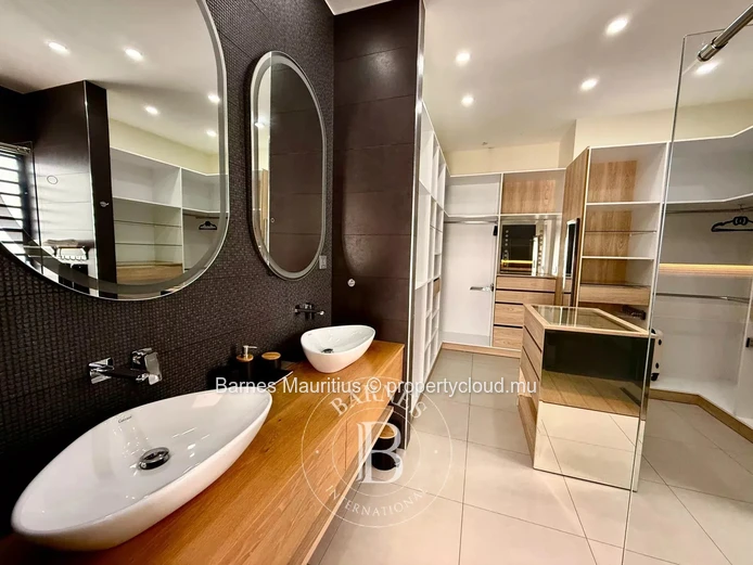 LA GAULETTE - Exceptional Villa - 3 Bedrooms