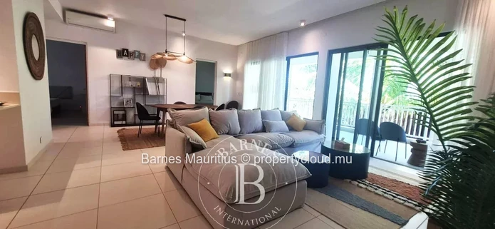 PEREYBERE - Luxury Contemporary Apartment - 3 Bedrooms
