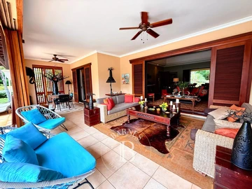 Villa de 6 Chambres