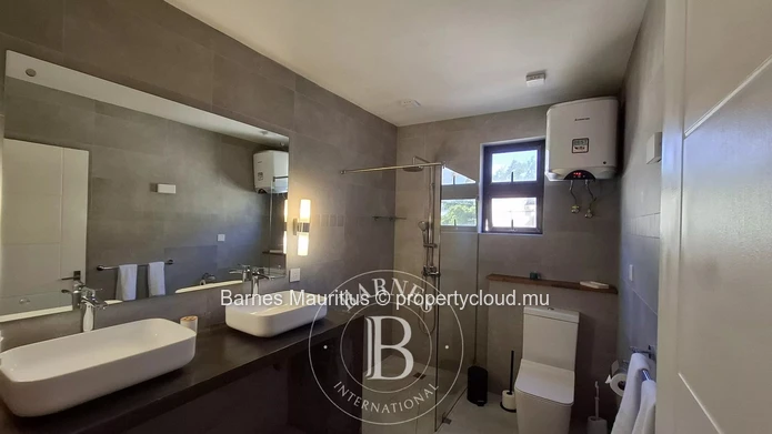 RIVIÈRE NOIRE -  Apartment - 3 bedrooms
