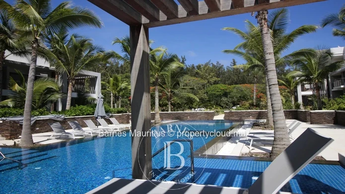 MONT CHOISY – Furnished penthouse near the beach – 2 bedrooms