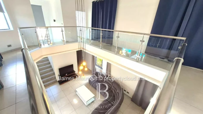 PEREYBERE - Luxury 4-Bedroom Villa with Pool