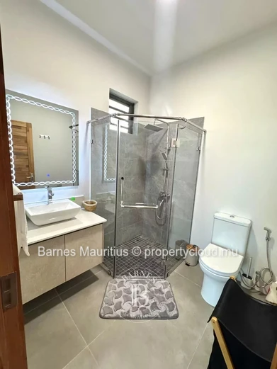 FLIC EN FLAC - New Apartment with Sea View - 3 Bedrooms
