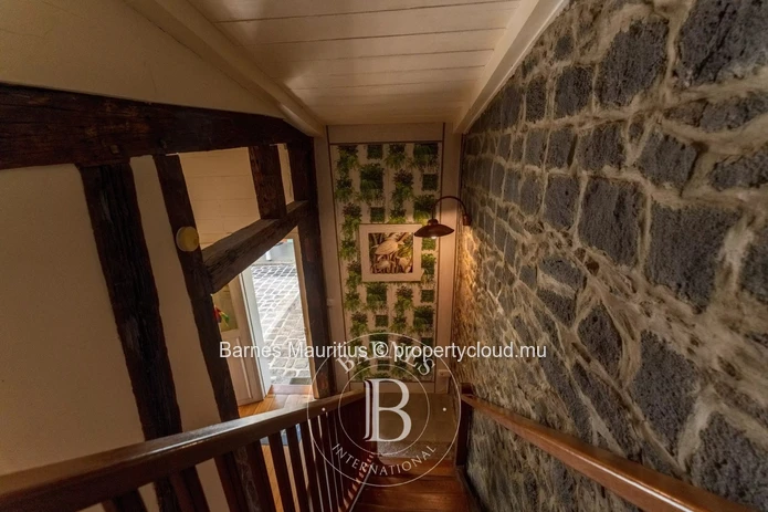 PORT LOUIS - Charming Colonial House for Sale - 278 sqm