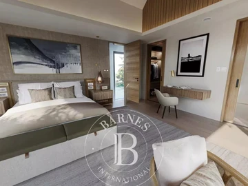 6 Bedroom Villa