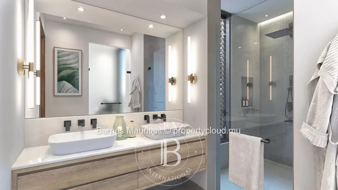 BLACK RIVER - Beachfront Apartment with Sea Views - 3 Bedrooms