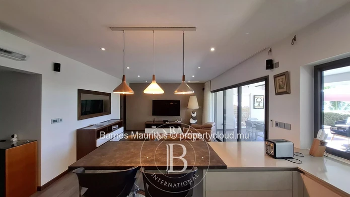 TAMARIN - Sea view Apartment - 3 bedrooms