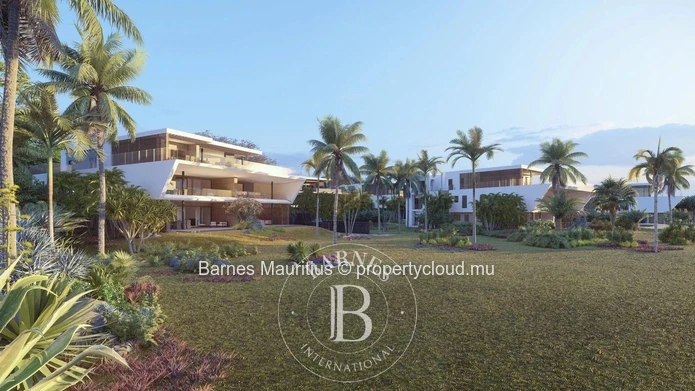 BLACK RIVER - Beachfront Apartment with Sea Views - 3 Bedrooms