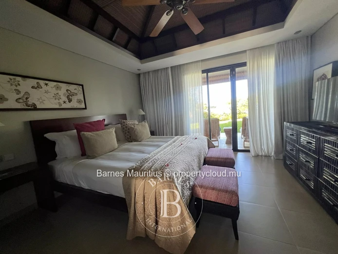 ANAHITA – Beautiful ground-floor apartment with sea view