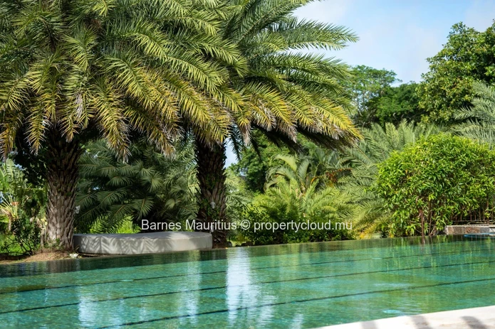 ANAHITA RESORT - Amazing & Spacious Villa on the Golf Course
